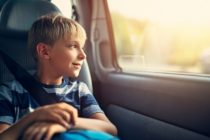 Día de las Infancias: ¿De qué manera pueden los niños y las niñas viajar seguros?